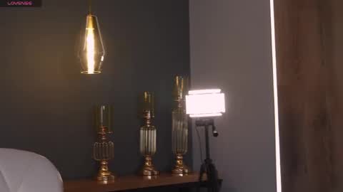 Naomi online show from April 2026 12:21:02 PM