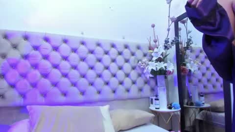 Snapshot of naomiwhitee chatting on July 2026 01:58:33 AM NaomiWhite online show from July 2026 01:58:33 AM
