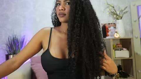 Naomi     online show from May 2026 02:18:01 AM