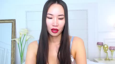 Naomi online show from December 2024 02:21:02 AM