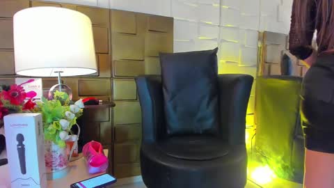 nao online show from September 2025 12:05:02 PM