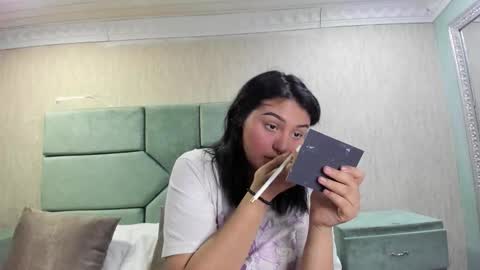 Naomy online show from March 2026 08:52:02 PM