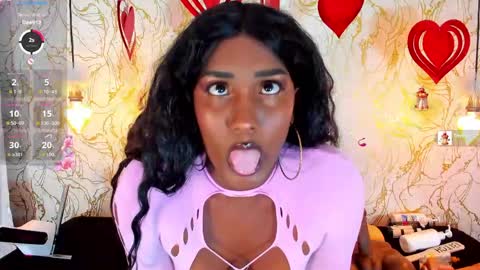 Snapshot of naomyy_cooper chatting on April 2026 08:29:02 PM Naomy online show from April 2026 08:29:02 PM