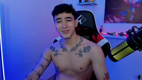 Snapshot of naranjo_seb chatting on February 2025 04:10:01 AM sebastian online show from February 2025 04:10:01 AM