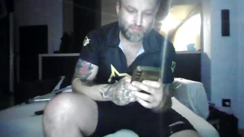 Snapshot of narcyzz87 chatting on June 2026 10:54:02 PM narcyzz87 online show from June 2026 10:54:02 PM