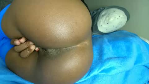 NESTER online show from December 2025 08:16:02 PM