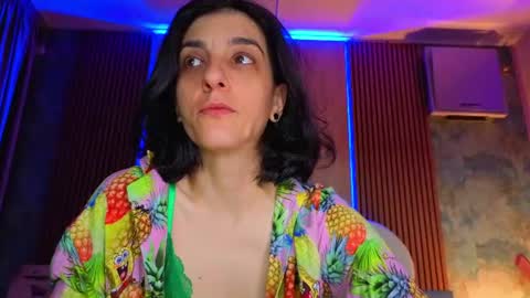 Snapshot of nat_ashax chatting on July 2026 05:22:02 AM nat_ashax online show from July 2026 05:22:02 AM