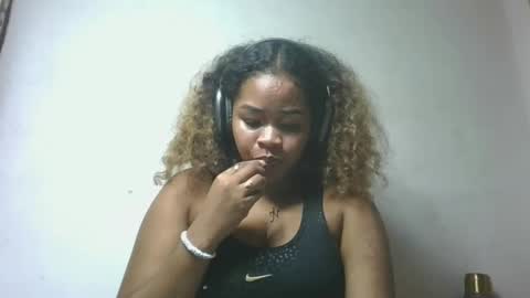 natachazz online show from April 2026 05:30:01 PM