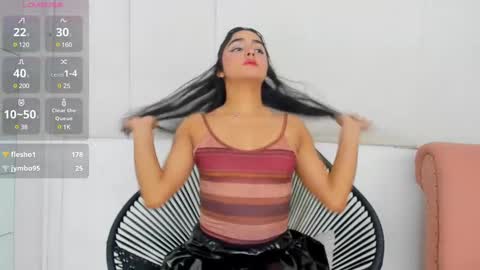 Naty  online show from February 2025 06:48:02 PM