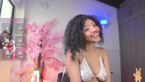 Snapshot of natalia_blue1 chatting on October 2025 03:32:01 PM Natalia online show from October 2025 03:32:01 PM