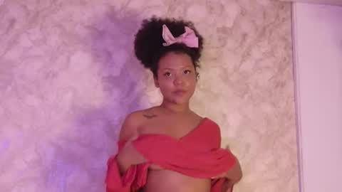 natalia_curlyx online show from November 2025 11:59:01 PM