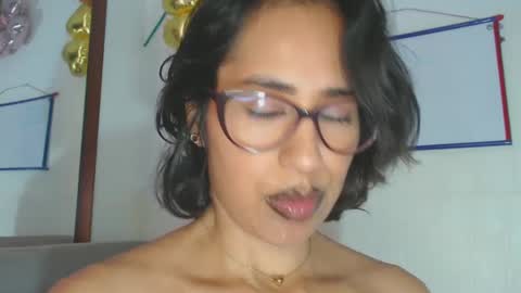 CATHALINA NATA online show from September 2025 03:27:02 PM