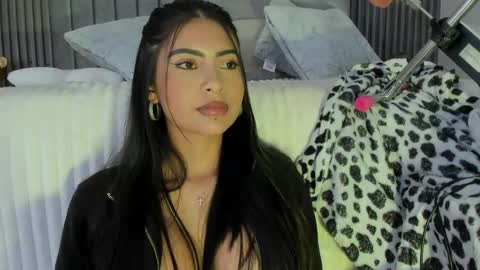 nataliaa___ online show from February 2025 08:17:01 AM