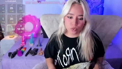 Snapshot of nataliahenao_69 chatting on June 2026 02:57:01 AM Nataliua Henao online show from June 2026 02:57:01 AM
