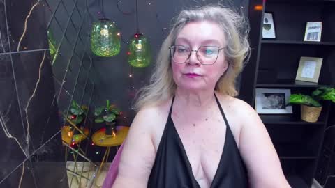 Snapshot of natalicloud chatting on December 2024 07:49:02 PM NataliCloud online show from December 2024 07:49:02 PM
