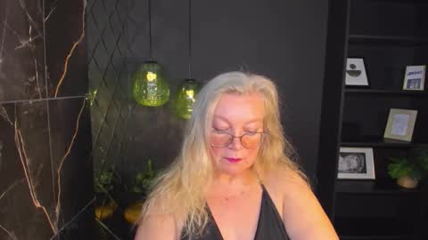 Snapshot of natalicloud chatting on October 2025 03:01:01 PM NataliCloud online show from October 2025 03:01:01 PM