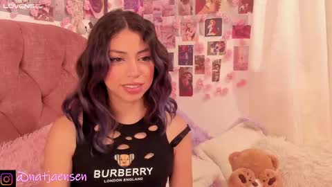       online show from January 2025 11:33:01 PM