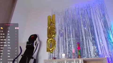 Snapshot of natalie_juice chatting on February 2025 06:56:01 AM Natalie OF online show from February 2025 06:56:01 AM