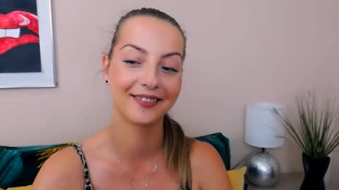 NatalieSexy online show from June 2026 06:22:01 AM