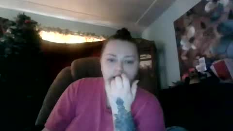 Snapshot of nataliedays chatting on December 2024 03:39:01 PM Natalie  online show from December 2024 03:39:01 PM