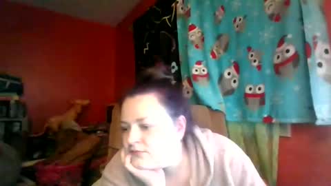 Snapshot of nataliedays chatting on December 2024 10:25:02 PM Natalie  online show from December 2024 10:25:02 PM