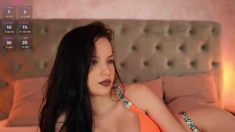 Natalie online show from September 2025 03:00:02 AM