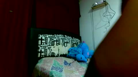 Snapshot of nataly_2908 chatting on May 2026 04:20:02 AM nataly_2908 online show from May 2026 04:20:02 AM