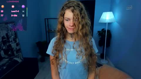 Natalie online show from September 2025 05:13:01 AM