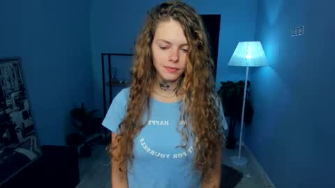 Natalie online show from October 2025 05:08:02 AM