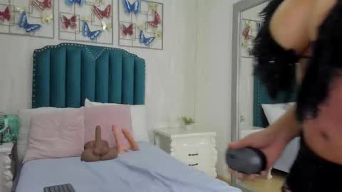 natasha04   online show from January 2026 03:43:01 AM