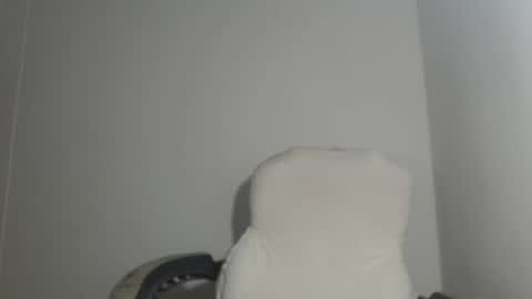 Snapshot of natasha9_ chatting on May 2026 03:35:02 AM NATTY online show from May 2026 03:35:02 AM