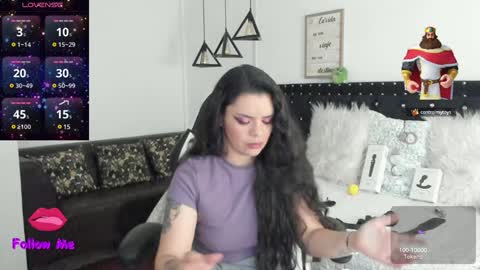 Natasha online show from January 2025 11:38:02 AM