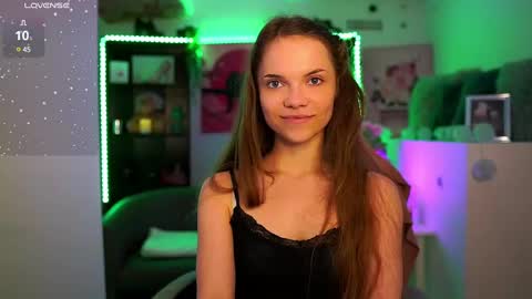 natasha__malkova online show from December 2024 06:49:02 PM