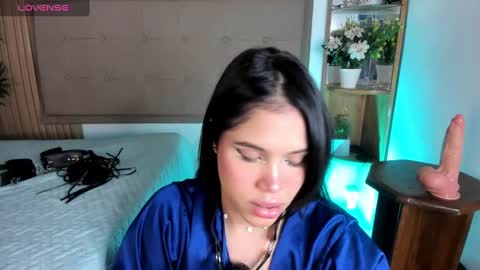 Snapshot of natasha__sccott chatting on January 2025 08:15:02 PM Natasha Sccott online show from January 2025 08:15:02 PM