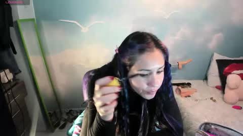 Natasha Bernett online show from November 2025 04:43:02 PM