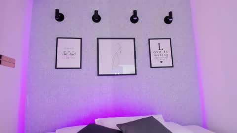  Natasha  online show from November 2025 11:20:02 AM