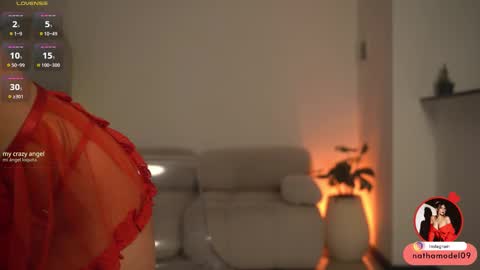 Natasha Smith online show from November 2025 12:33:01 AM