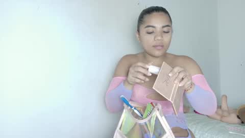 Snapshot of natashaparker__ chatting on May 2026 10:26:01 PM Natasha online show from May 2026 10:26:01 PM