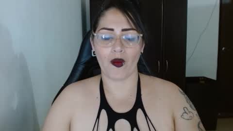 Natasha Smithe  online show from April 2026 03:45:02 AM