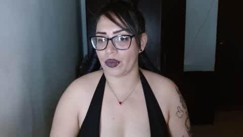 Snapshot of natashasmithe chatting on May 2026 12:18:02 AM Natasha Smithe online show from May 2026 12:18:02 AM