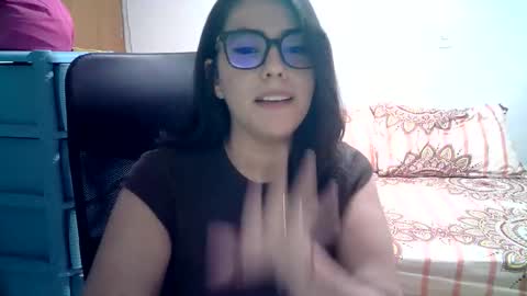 natassha_06 online show from April 2026 08:51:02 PM