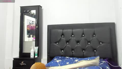 Snapshot of natasshaa_brown chatting on October 2025 01:28:01 AM natasshaa_brown online show from October 2025 01:28:01 AM