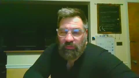 Snapshot of nateemkow chatting on January 2025 03:37:01 AM lombardIL online show from January 2025 03:37:01 AM