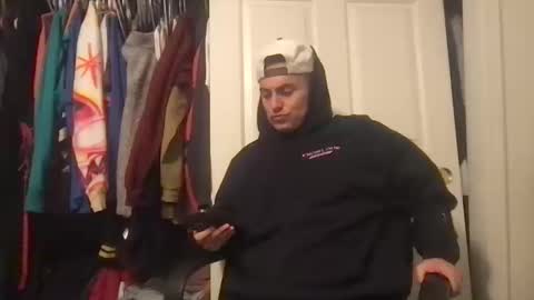 Snapshot of natetheexplorer chatting on October 2025 04:44:02 AM natetheexplorer online show from October 2025 04:44:02 AM