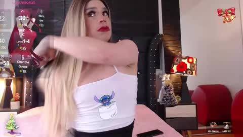 Snapshot of nathaliaz_ chatting on December 2024 12:11:01 PM nathaliaz online show from December 2024 12:11:01 PM