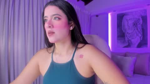 NATHALIE online show from October 2025 11:11:01 AM