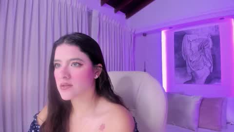 NATHALIE online show from October 2025 11:10:02 AM