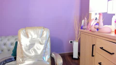 nathalie rossel online show from February 2026 06:58:01 PM