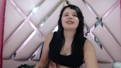 nathaly low online show from November 2025 03:07:01 AM