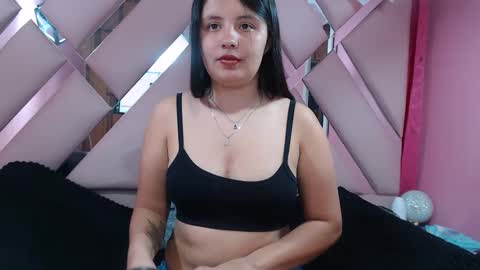Snapshot of nathaly_sweet23 chatting on December 2024 03:36:02 AM Nathaly sweet online show from December 2024 03:36:02 AM